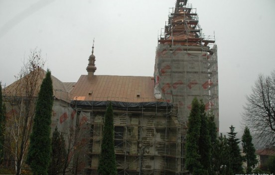 Kościół Świętej Trójcy - prace dachowe i elewacyjne