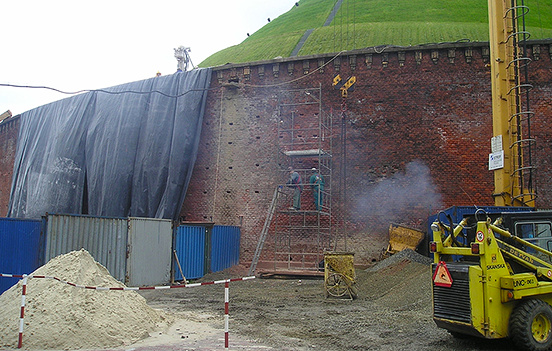 Stabilizacja zabytkowego muru Kopca Kościuszki